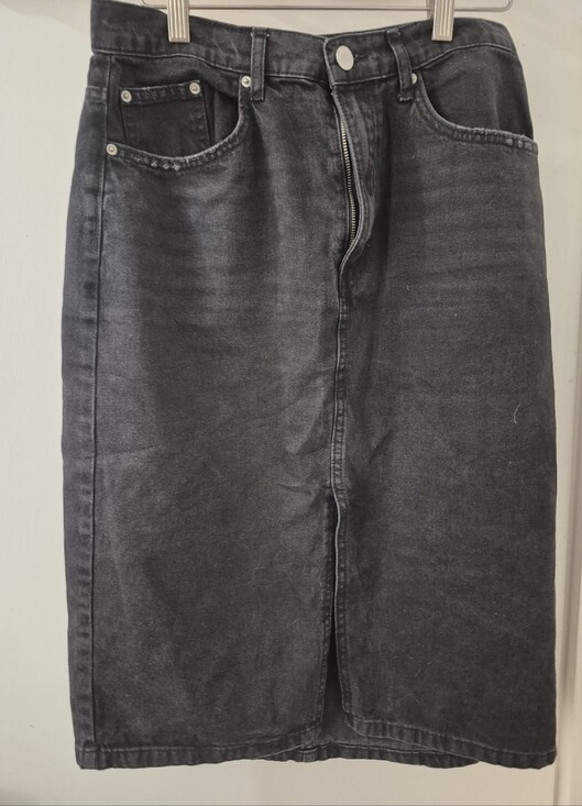 Divided Dresses & Skirts - H&M Black Denim Skirt - Classic Straight Fit